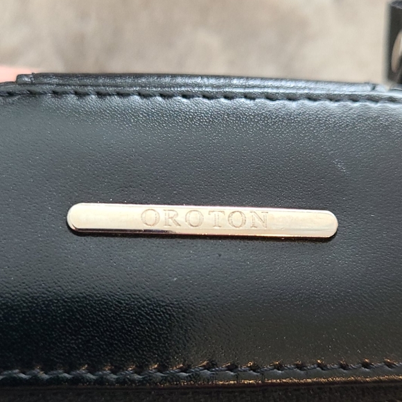 Lipstick Case - Picture 2 of 5